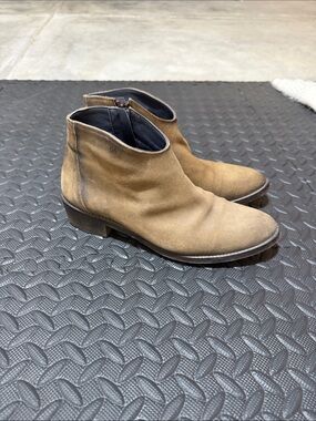 Dorking by Fluchos Women’s Suede Ankle boots size 8